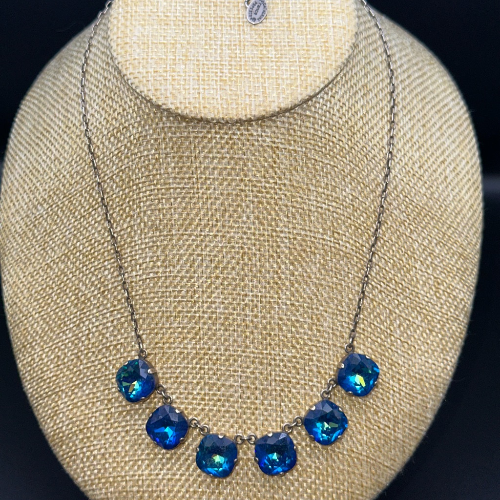 Elegant Blue Crystal Necklace